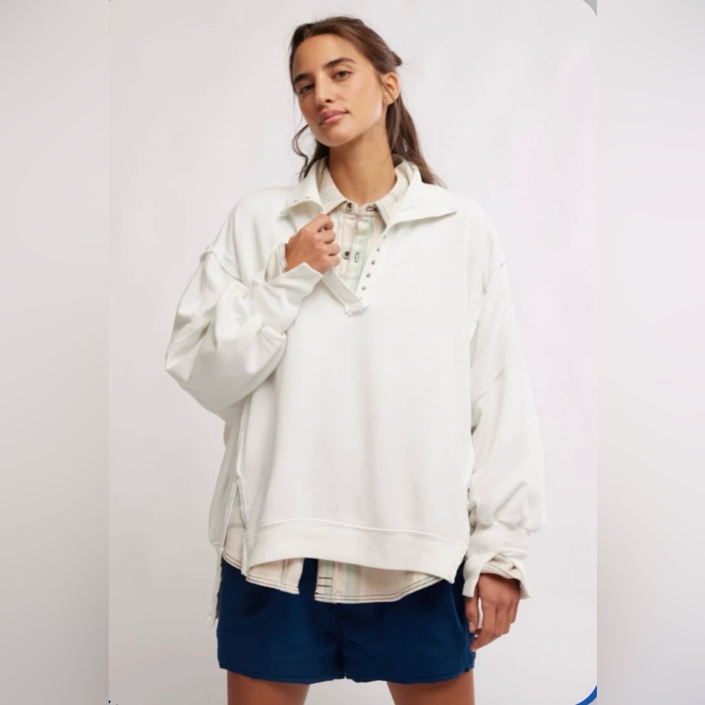 ▪️NWT We The Free Camden Henley Sweatshirt
